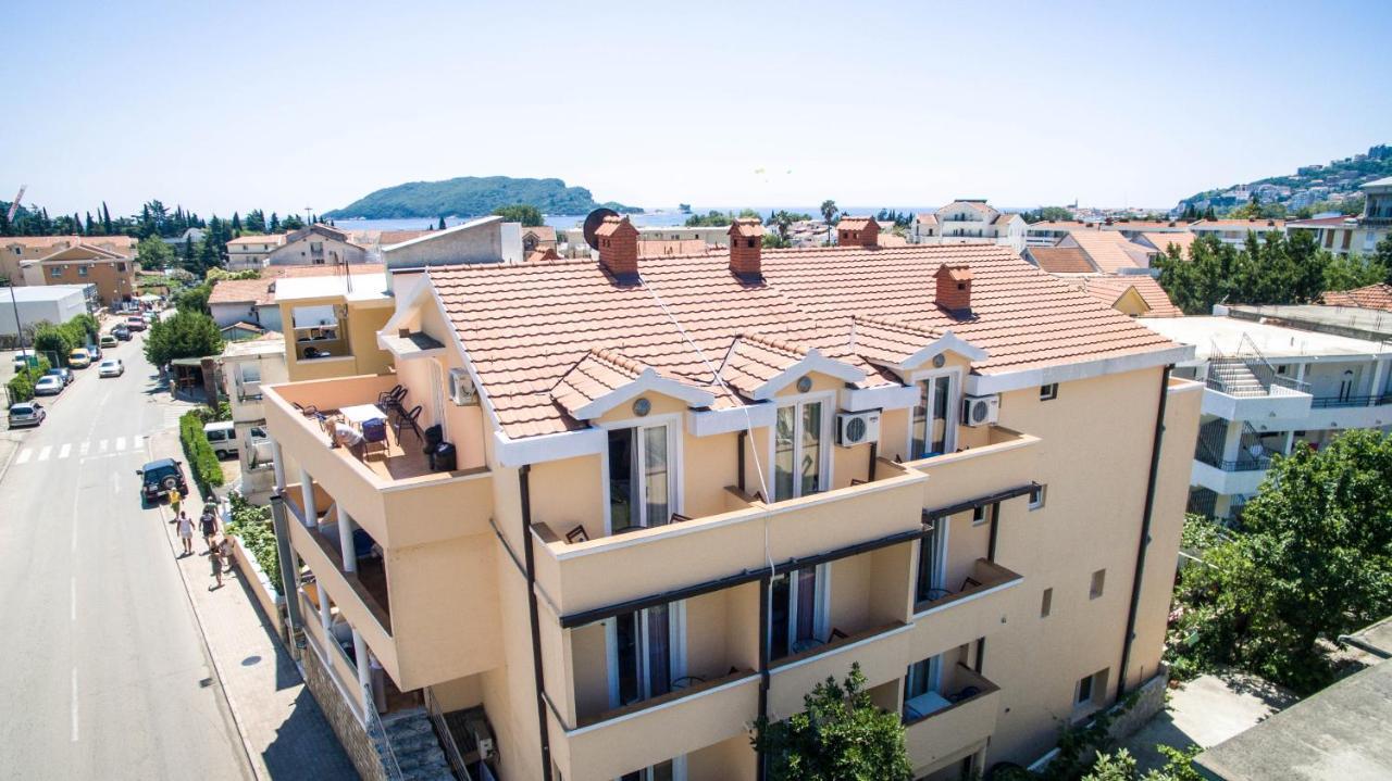 Apartments Stari Ribar บุดวา ภายนอก รูปภาพ