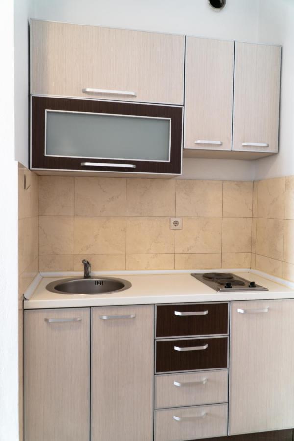 Apartments Stari Ribar บุดวา ภายนอก รูปภาพ