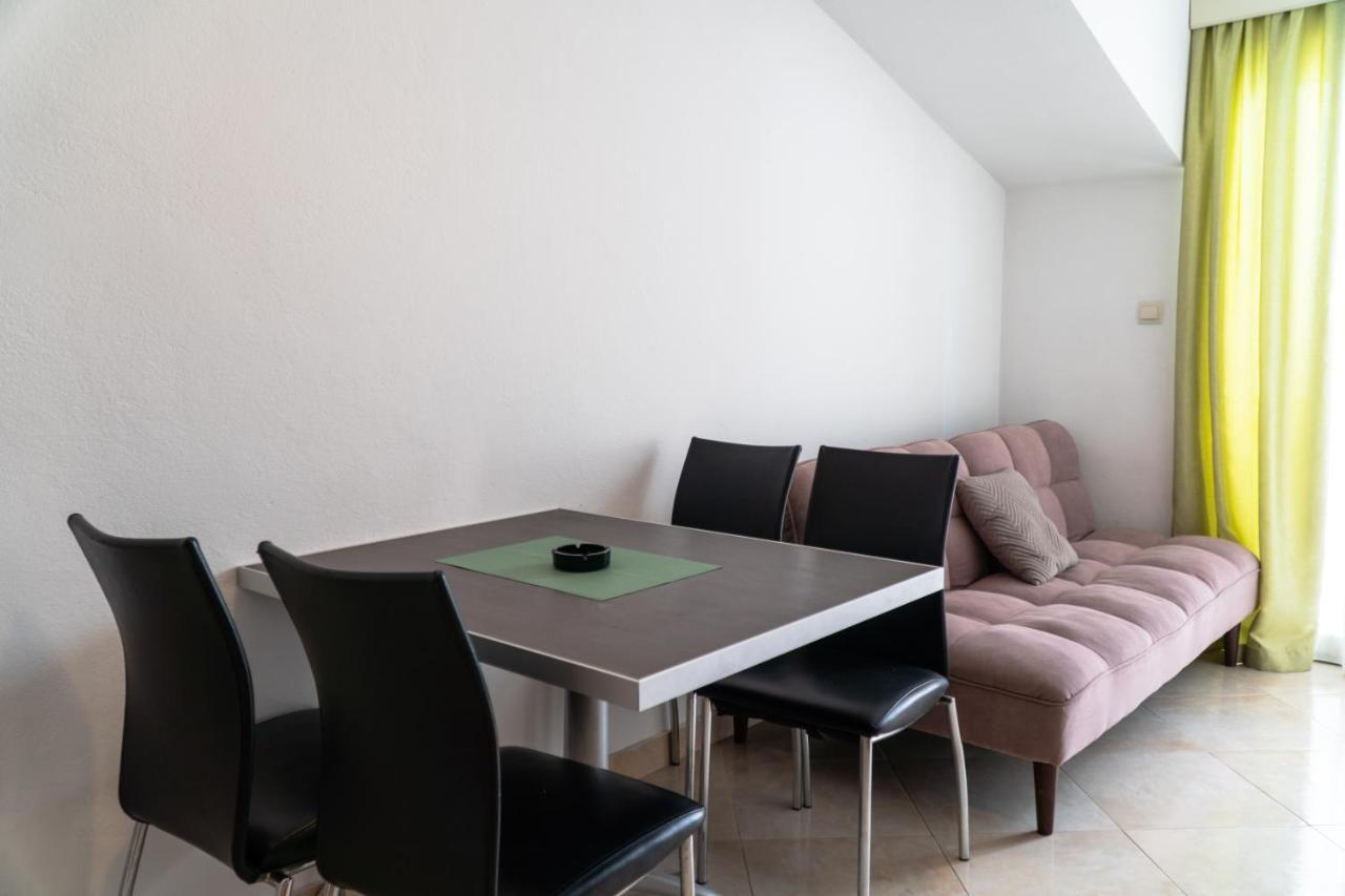 Apartments Stari Ribar บุดวา ภายนอก รูปภาพ